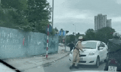 Vụ nữ tài xế ô tô đâm thẳng vào CSGT ở Hà Nội: Lời trần tình bất ngờ