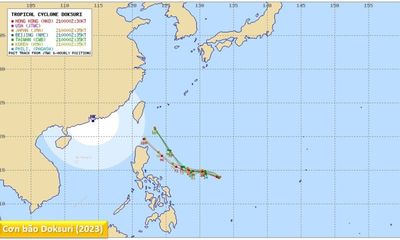 Bão Doksuri hoạt động ngoài khơi Philippines ít khả năng đi vào biển Đông