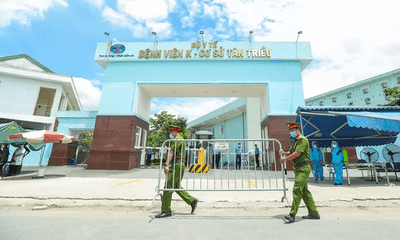 Sau hơn 1 tháng cách ly chống dịch Covid-19, bệnh viện K cơ sở Tân Triều được gỡ phong tỏa