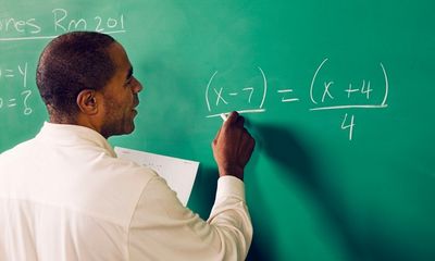 Giáo viên dạy toán 3 năm nghỉ phép 769 ngày để gian lận phúc lợi