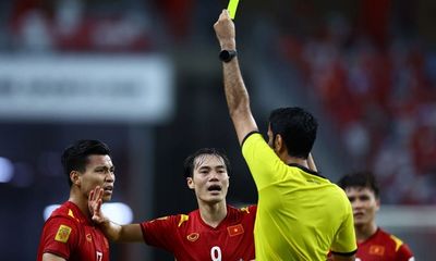 Đội tuyển Việt Nam bị FIFA phạt nặng vì nhận quá nhiều thẻ vàng tại vòng loại World Cup