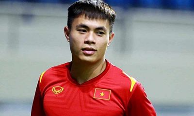 Hoàng Anh mang băng đội trưởng U23 Việt Nam, Hùng Dũng và Tiến Linh làm đội phó