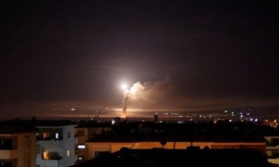 Israel tấn công tên lừa gần thủ đô Syria, 7 người thương vong
