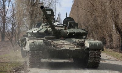 Ba Lan viện trợ hơn 200 tăng T-72 cho Ukraine