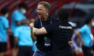 Bóng đá - HLV Thái Lan tuyên bố không sợ Việt Nam nhưng tránh được thì tốt