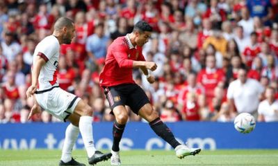 Ronaldo bỏ về sớm trong ngày Man United hòa thất vọng trên sân Old Trafford