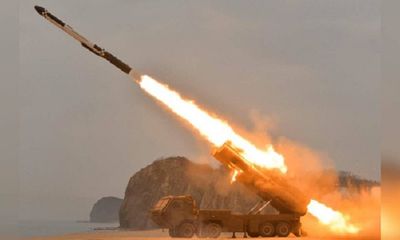 Yonhap: Triều Tiên bất ngờ phóng hai tên lửa hành trình