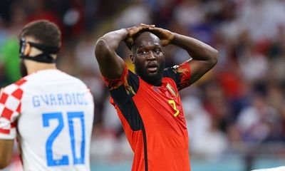 Lukaku vụng về khó tin, Bỉ cay đắng dừng chân tại World Cup 2022