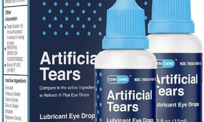 CDC Mỹ khuyến cáo ngừng dùng thuốc nhỏ mắt nghi khiến 50 người nhiễm khuẩn, 1 người tử vong
