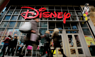 Disney kế hoạch sa thải 4.000 nhân viên trong tháng 4