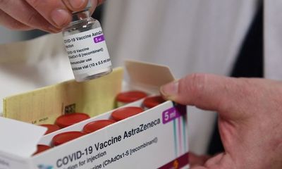 Thêm dữ liệu ủng hộ việc sử dụng vắc xin COVID-19 của AstraZeneca làm mũi tiêm thứ ba tăng cường