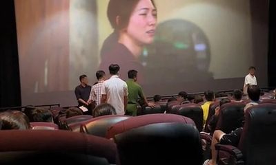 Cinestar thông tin việc công an vào rạp kiểm tra đột xuất tuổi người xem phim 'Mai' của Trấn Thành