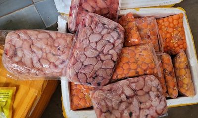 Hà Nội: Phát hiện 10 tấn nội tạng động vật không rõ nguồn gốc trên đường chở vào miền Nam tiêu thụ