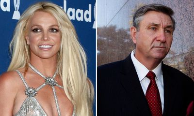 Cha Britney Spears đồng ý từ bỏ quyền giám hộ 
