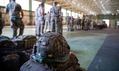 Tổng thống Joe Biden gửi thêm 1.000 binh sĩ hỗ trợ sơ tán người khỏi Afghanistan