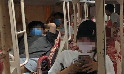 Hà Nội: Phát hiện xe giường năm chở trái phép 10 người về Nghệ An, Hà Tĩnh