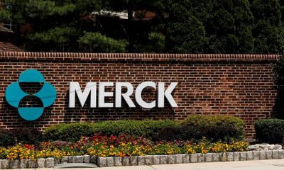 Công ty Merck sẽ chia sẻ công thức sản xuất thuốc kháng virus điều trị COVID-19