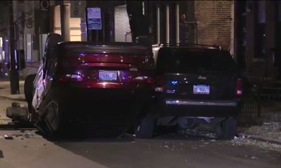 Video: Đua xe xả súng gây hỗn loạn giữa phố Mỹ, 2 người bị thương