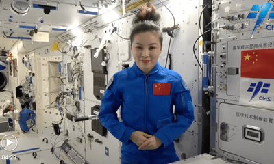 Nữ phi hành gia gửi lời chúc ngày Quốc tế phụ nữ từ ngoài vụ trụ