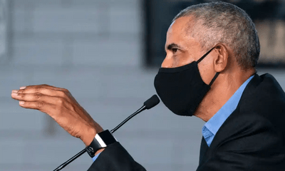 Cựu Tổng thống Barack Obama dương tính với SARS-CoV-2