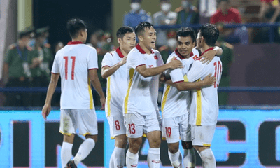 SEA Games 31: U23 Việt Nam giữ ngôi đầu bảng A, tiến vào bán kết