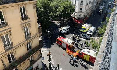 Pháp tranh cãi sau vụ cảnh sát bắn tử vong một cô gái trong xe ô tô ở Paris