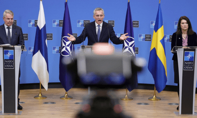 NATO ký nghị định thư, bắt đầu quá trình kết nạp Phần Lan và Thuỵ Điển