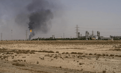 Nổ lớn ở nhà máy lọc dầu quan trọng của Iran