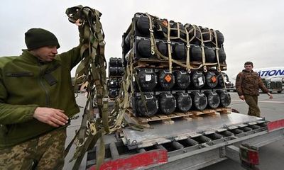 Vũ khí viện trợ cho Ukraine đến tay tội phạm ở Phần Lan