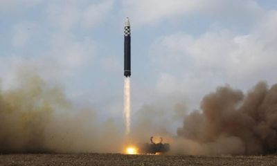 Triều Tiên nói giai đoạn thử nghiệm cuối cùng của tên lửa Hwasong-17 thành công tốt đẹp