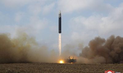 Mỹ trừng phạt 3 quan chức Triều Tiên sau vụ phóng thử tên lửa
