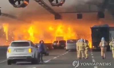 Cháy hầm cao tốc ở Hàn Quốc, ít nhất 6 người thiệt mạng
