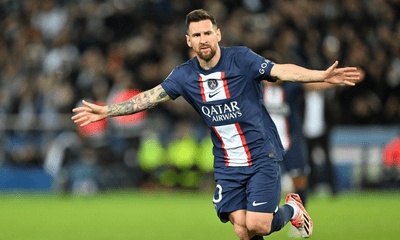 Messi tiếp tục ký hợp đồng với PSG