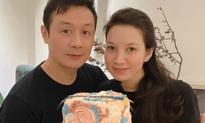 MC Anh Tuấn và vợ chào đón con gái vào ngày Mùng 2 Tết