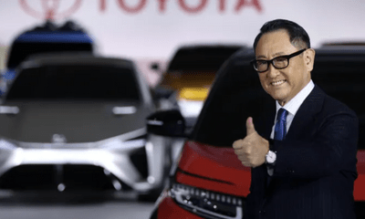 CEO Toyota rời vị trí
