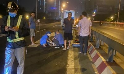 Hà Nội: Tìm người thân của nạn nhân bị ô tô tông tử vong ở đường Vành đai 3 trên cao