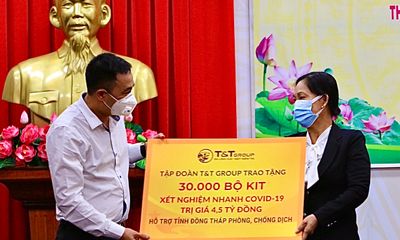 T&T Group trao tặng 140.000 bộ kit test nhanh COVID-19 và 150 tấn gạo hỗ trợ một số tỉnh phía Nam chống dịch
