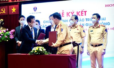 Honda Việt Nam phối hợp cục CSGT thúc đẩy hoạt động lái xe an toàn