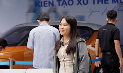 Khách Việt tự tin chọn ô tô điện là chiếc xe đầu tiên
