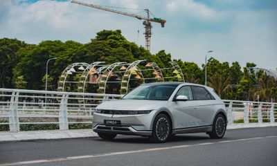 Cần biết - Review Xe điện Hyundai Ioniq 5 khác biệt xe xăng ở những điểm nào?