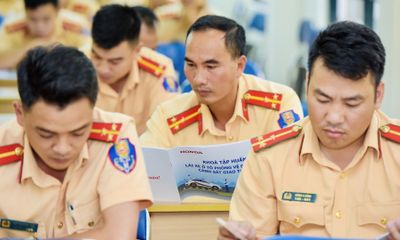 Honda Việt Nam triển khai chương trình tập huấn lái ô tô an toàn cho CSGT