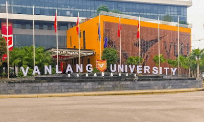 Xử phạt trường Đại học Văn Lang vì sử dụng lao động nước ngoài không phép