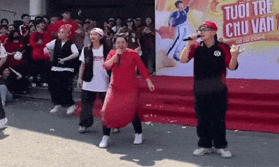 Chuyện học đường - Nữ hiệu phó vừa nhảy vừa đọc rap 