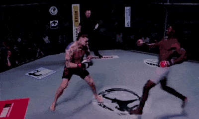 Video: Võ sĩ MMA tung cú đấm hạ knock out đối thủ chỉ trong 3 giây khiến người xem choáng váng
