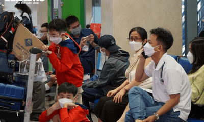 Sân bay Tân Sơn Nhất đón lượng lớn hành khách rời TP.HCM về quê ăn Tết