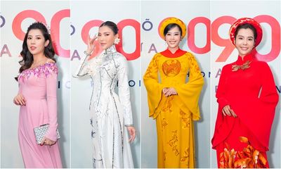 Dàn nghệ sĩ Việt đến ủng hộ show 'Gõ cửa 90' của NTK Đinh Văn Thơ