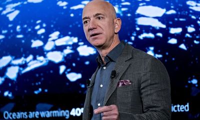 Jeff Bezos chứng kiến ​​hơn 25 tỷ USD tài sản của mình bị 