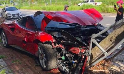 Vụ siêu xe Ferrari nát đầu sau tai nạn: Chủ nhân chiếc xe lên tiếng