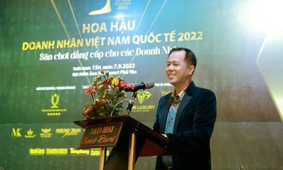 Hoa hậu Doanh nhân Việt Nam Quốc tế 2022 nhận vương miện trị giá 1 tỷ đồng