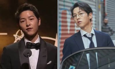 Song Joong Ki gây 'sốt' với màn phát biểu tại Lễ trao giải Emmy lần thứ 50